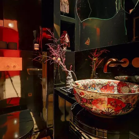 671 Bon Marche - Superbe A *